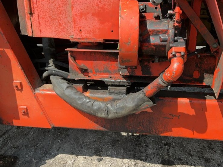 john-deere-12-image-42