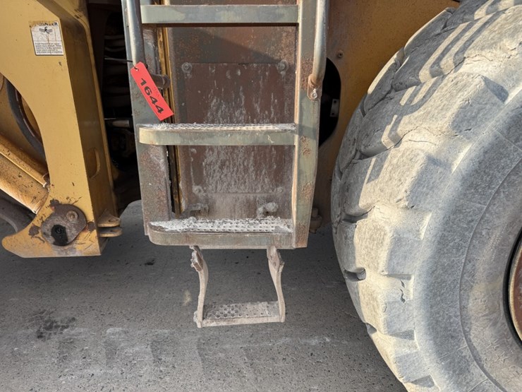 komatsu-wa600-image-26