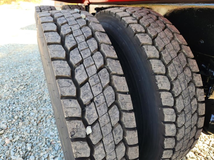 2002-kenworth-t800-image-73