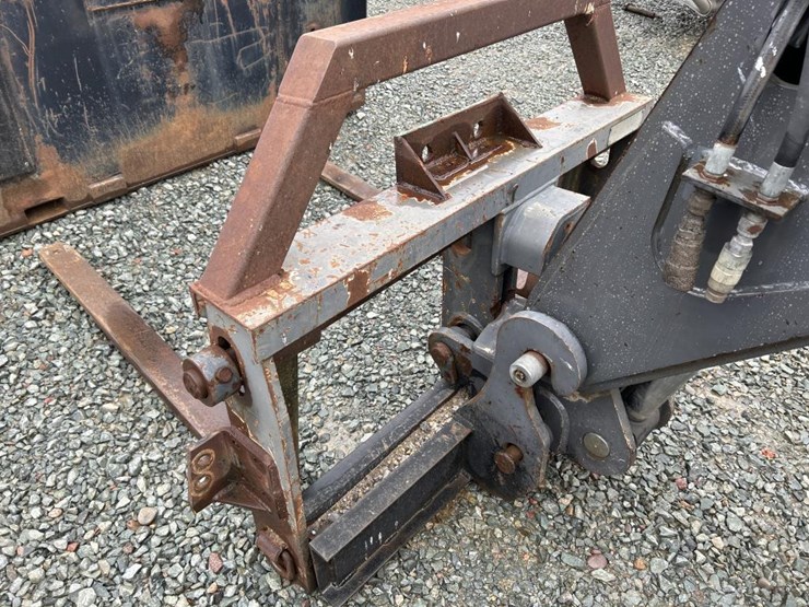 new-holland-m459-image-22