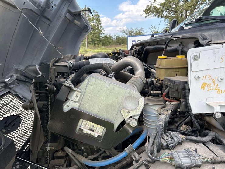 2017-ford-f750-image-6