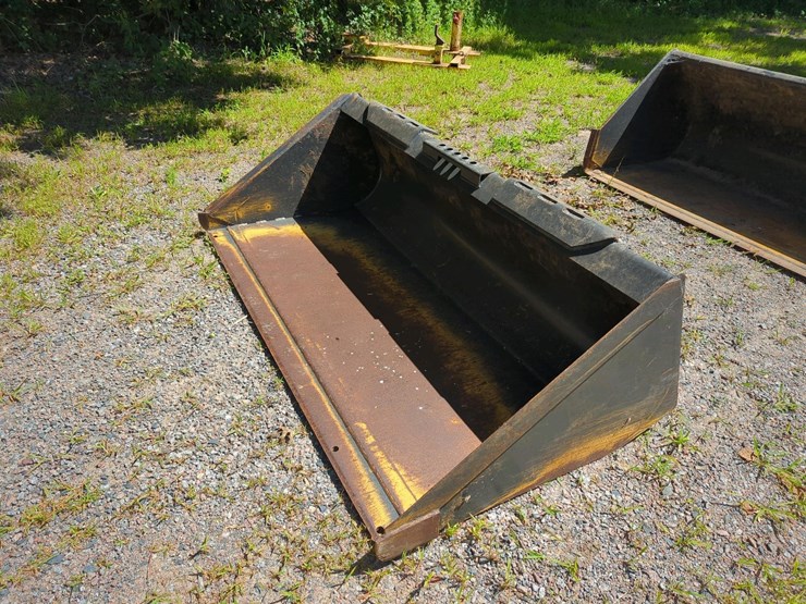 65"-bucket-skid-steer-attachment-image-1