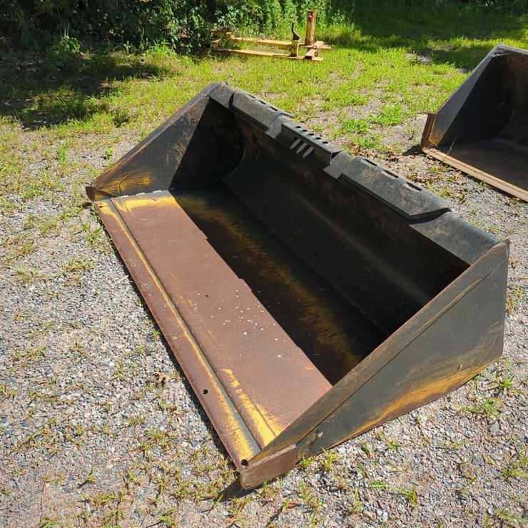 65" Bucket Skid Steer Attachment