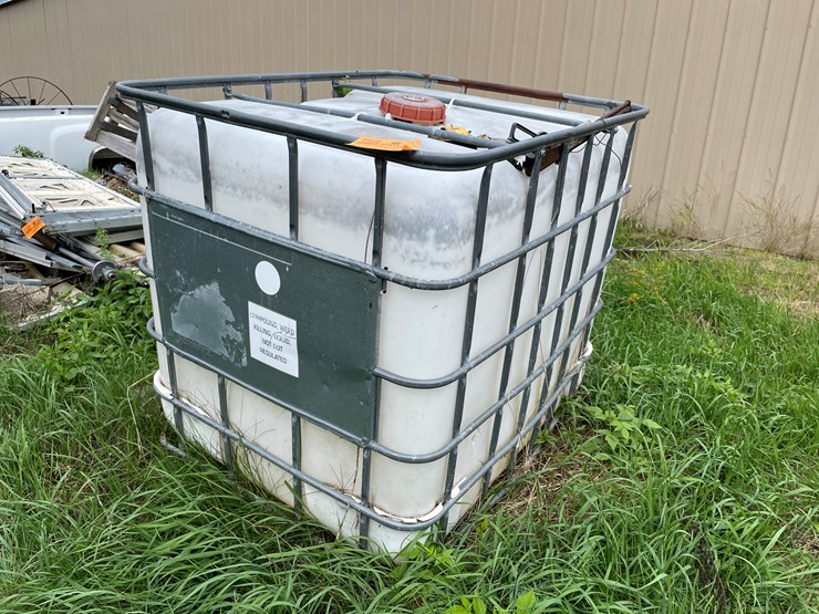 #7125-•-poly-tote-in-metal-cage-image-2