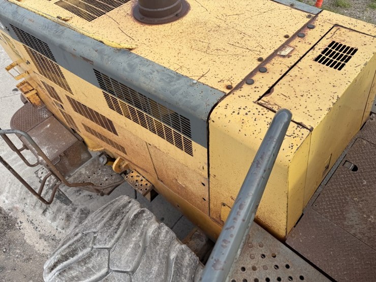 komatsu-wa600-image-72