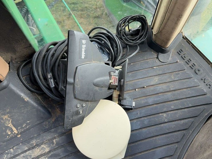 2000-john-deere-4700-image-23