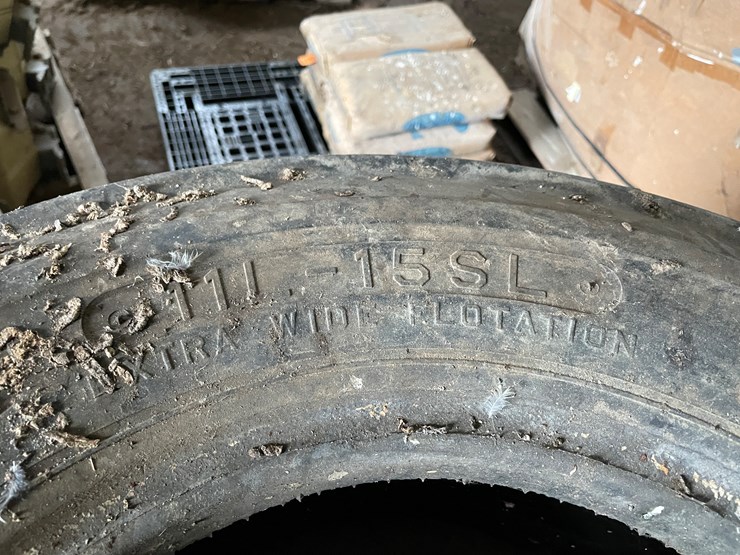 #7149-•-pallet-of-tires-and-inner-tube-image-5