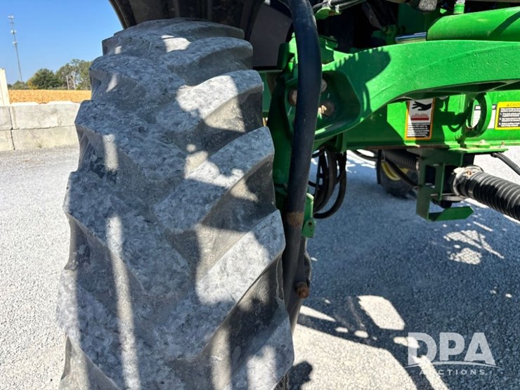 2017-john-deere-r4038-image-92