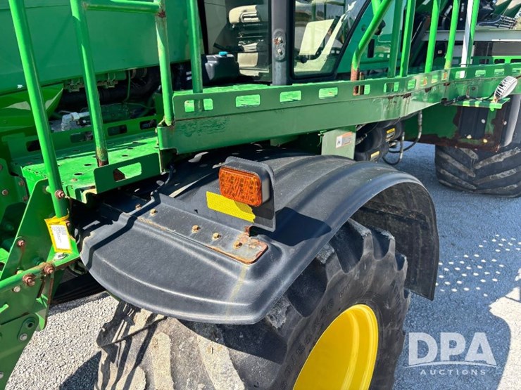 2019-john-deere-f4365-image-39