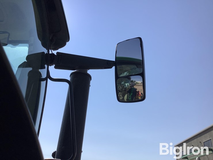 2023-john-deere-6r-155-image-19