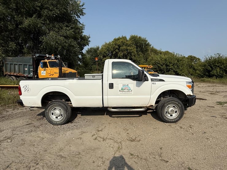 2013-ford-f350-image-2