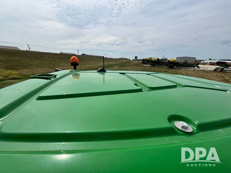 2023-john-deere-6r-175-image-97