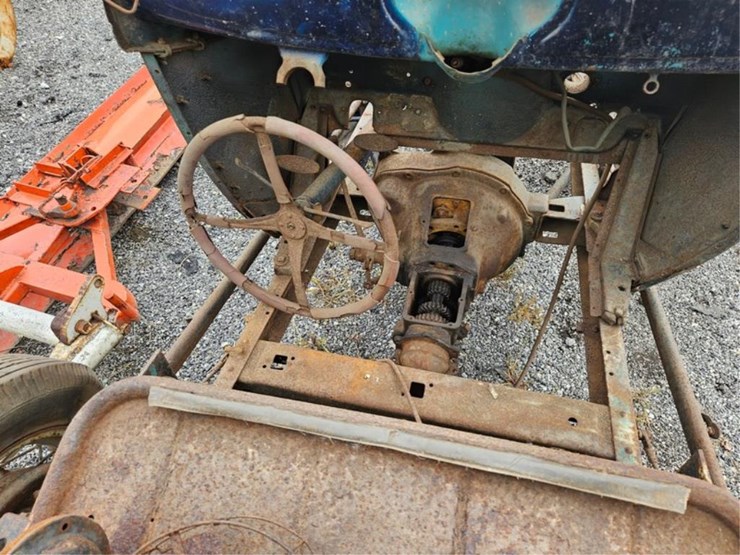 ford-tractor-image-12