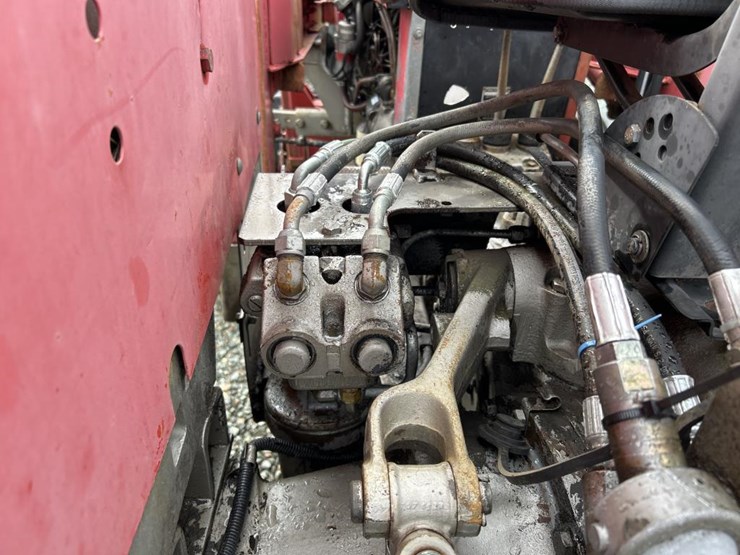 massey-ferguson-260-image-33