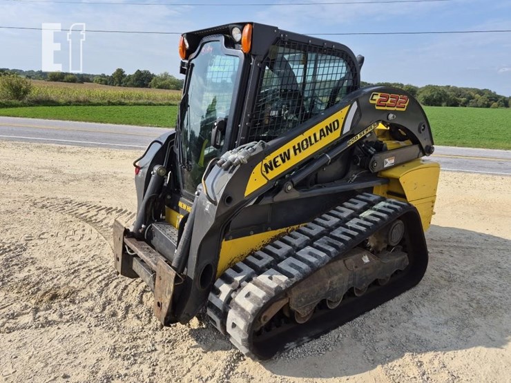 new-holland-c232-image-1