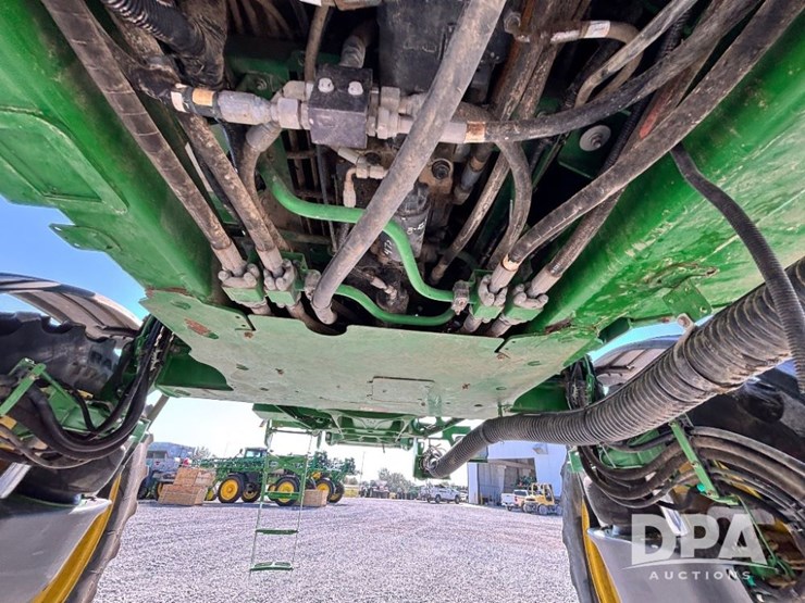 2014-john-deere-r4038-image-72