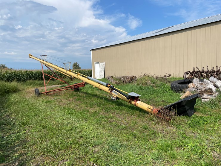 #7109-•-westfield-8"-pto-sd-driven-grain-auger-image-1