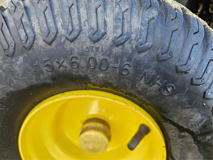 john-deere-x300-image-30