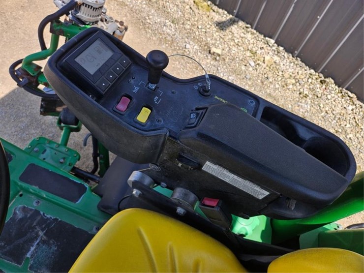 john-deere-7500-image-23