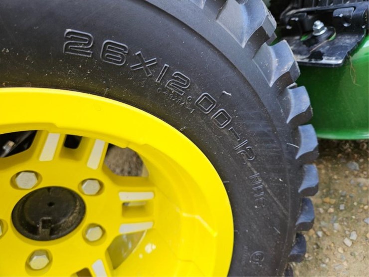 john-deere-x738-image-34