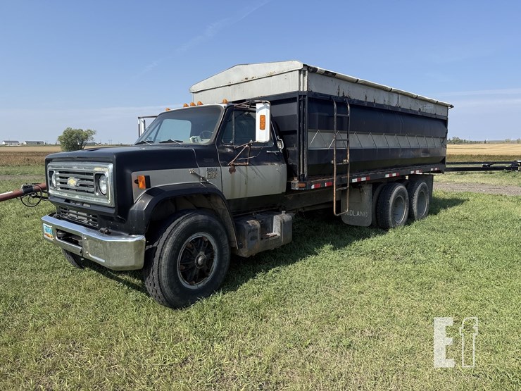 1977-chevrolet-c65-image-1