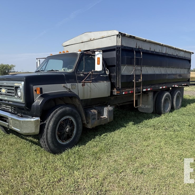1977 CHEVROLET C65