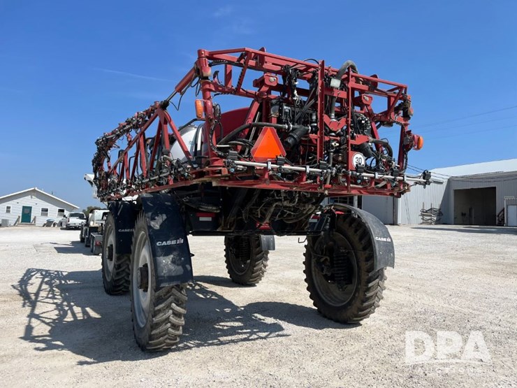 2016-case-ih-patriot-3340-image-9
