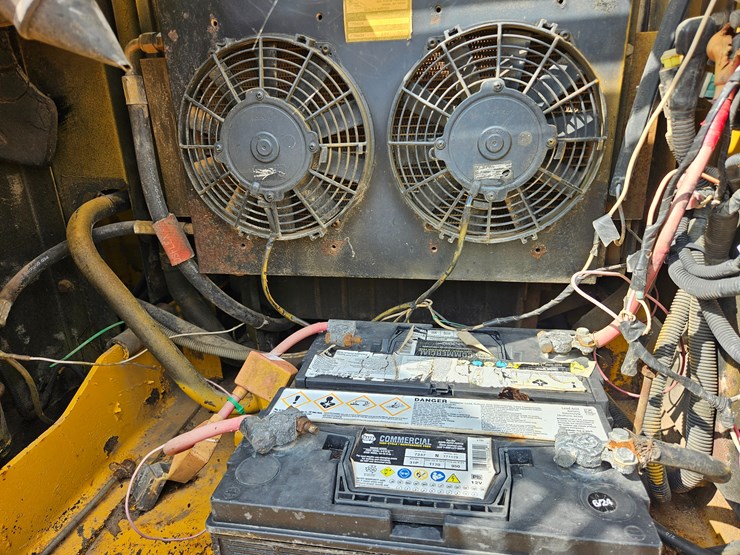 2000-john-deere-2000-image-43