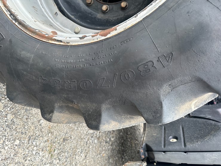 case-ih-340-image-7