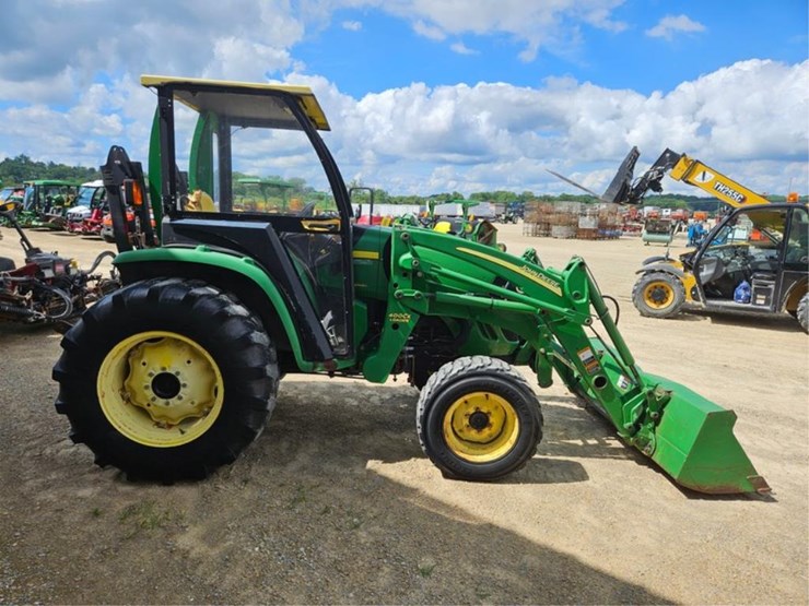 john-deere-4720-image-7