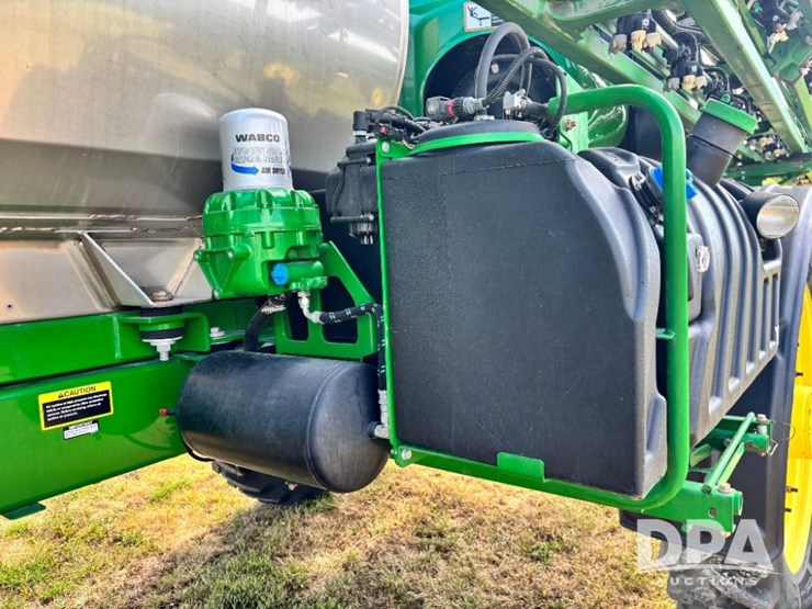 2019-john-deere-r4045-image-82