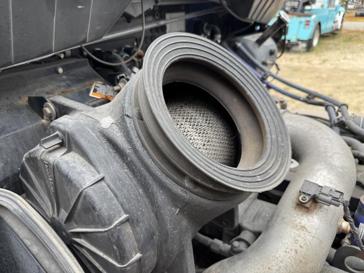 2019-kenworth-t270-image-87