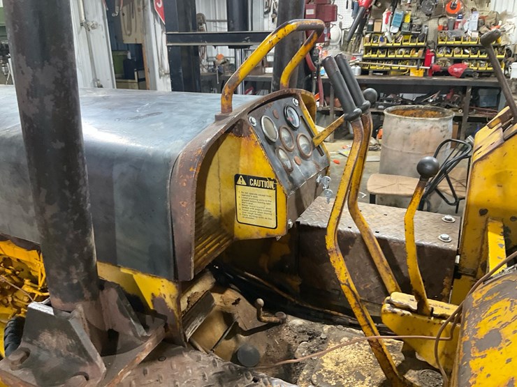 john-deere-420-image-32
