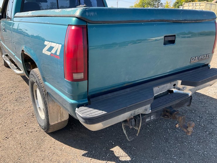 1998-chevrolet-k1500-image-25