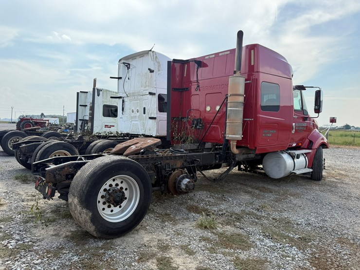 2014-international-prostar-image-4