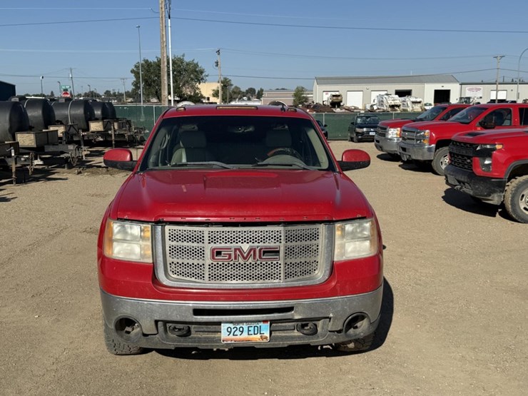 2008-gmc-sierra-2500hd-image-8