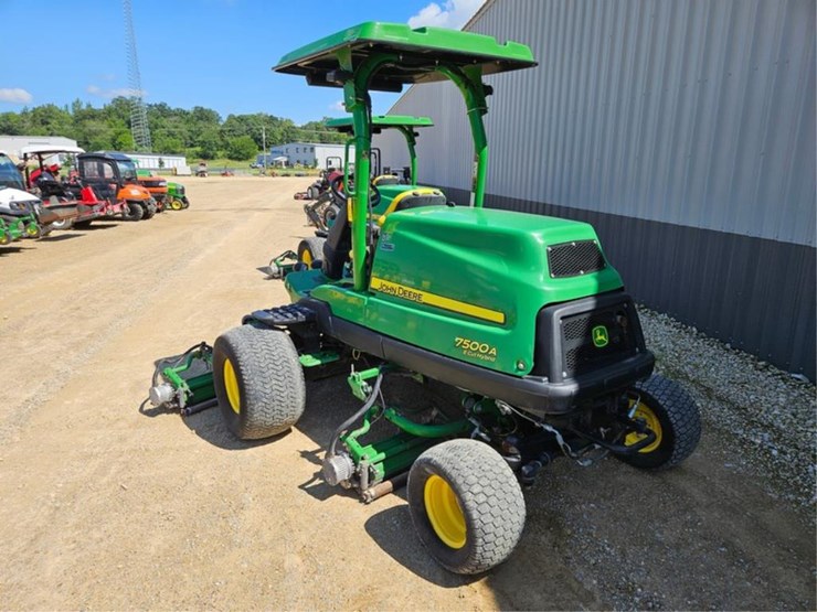 john-deere-7500-image-3