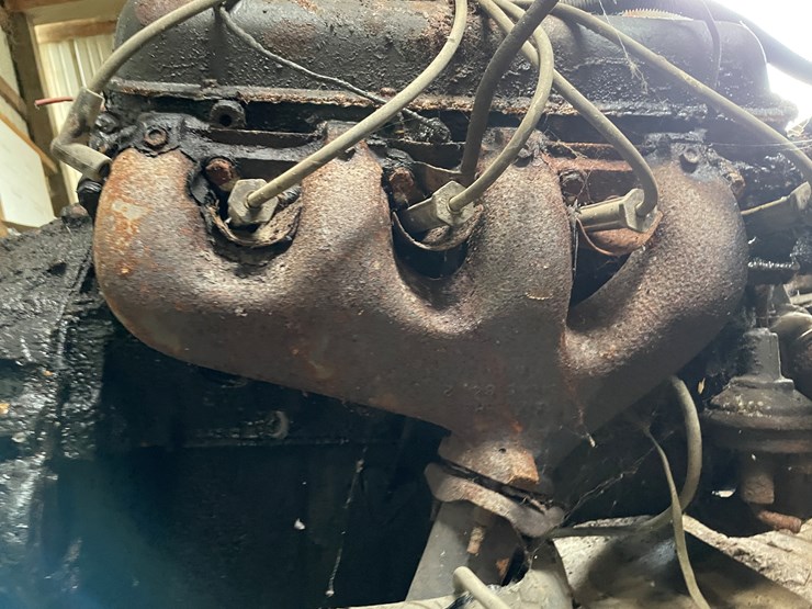 #7152-•-engine-and-transmission-image-12