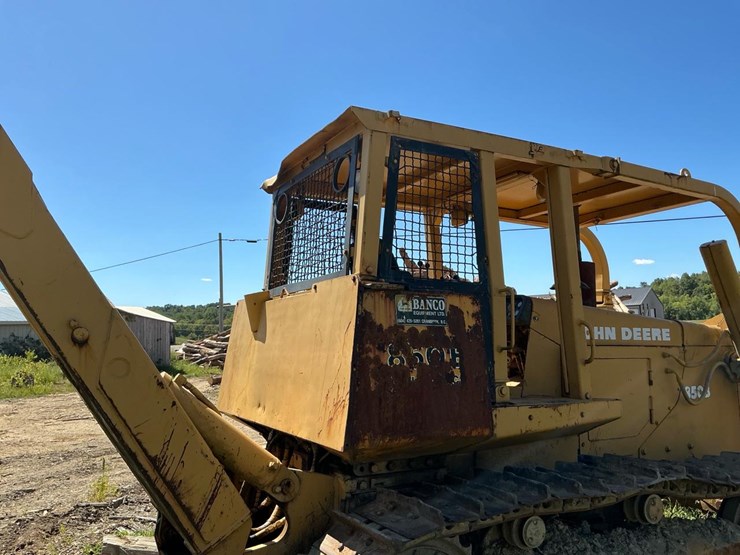 deere-850b-image-29
