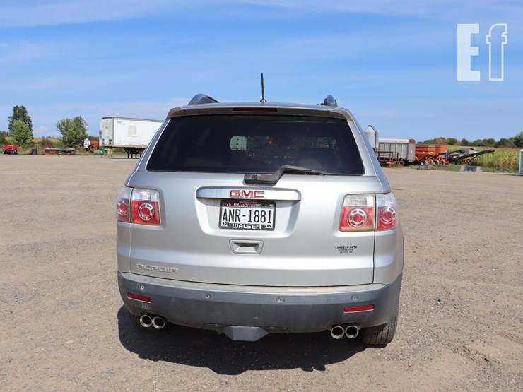2008-gmc-acadia-image-6