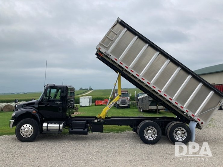 2010-international-durastar-4400-image-20