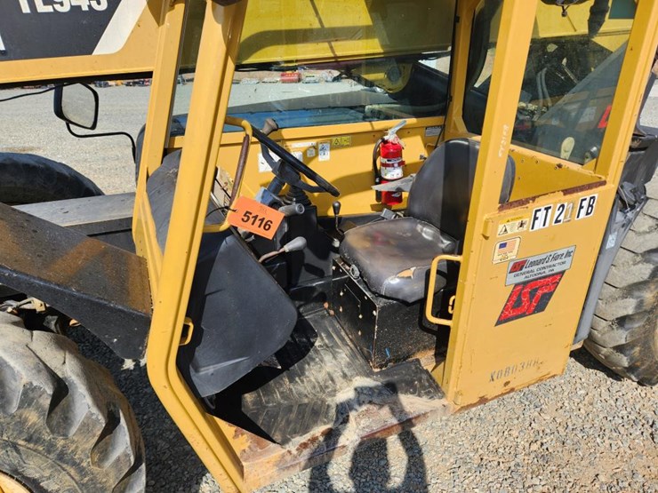 2008-caterpillar-943-image-42