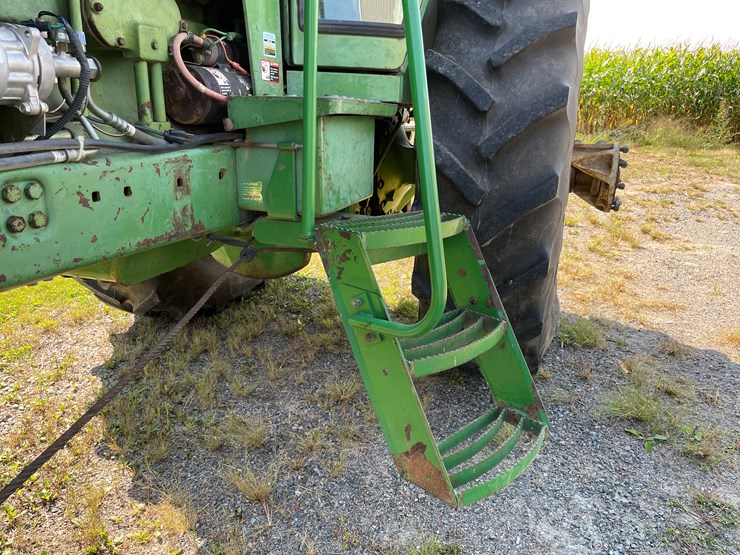 john-deere-4430-image-37