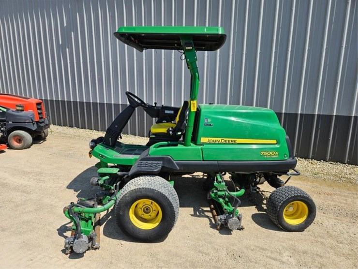 john-deere-7500-image-2