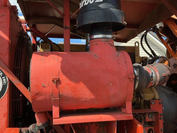 john-deere-12-image-40