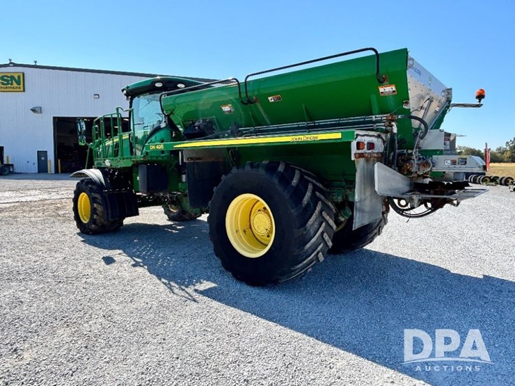 2019-john-deere-f4365-image-16
