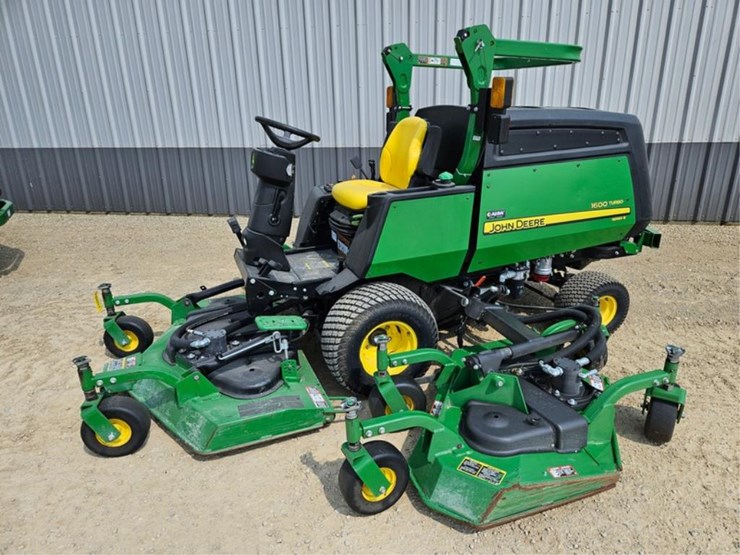 john-deere-1600-turbo-image-2