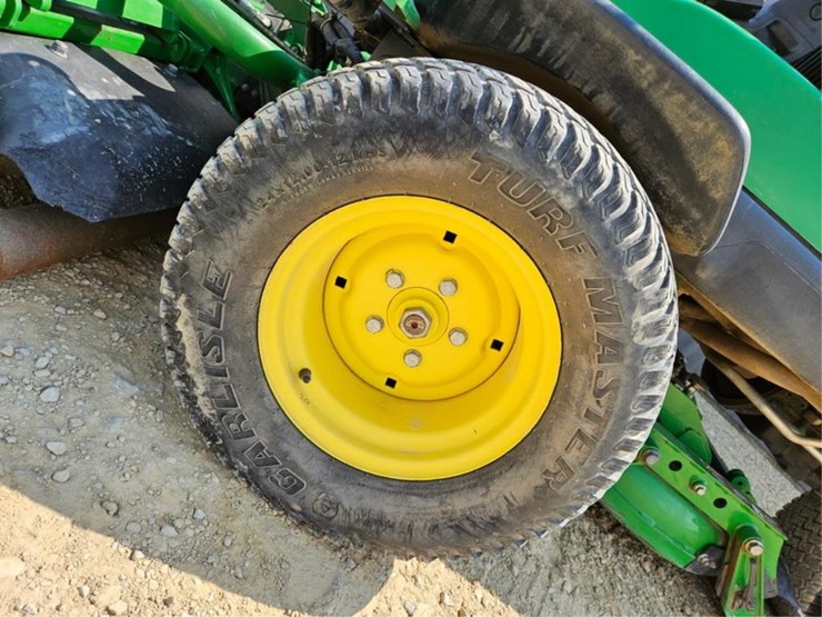 john-deere-7400-image-23