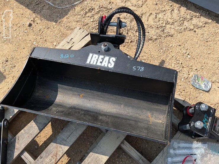 mini-excavator-hydraulic-bucket-attachment-image-1