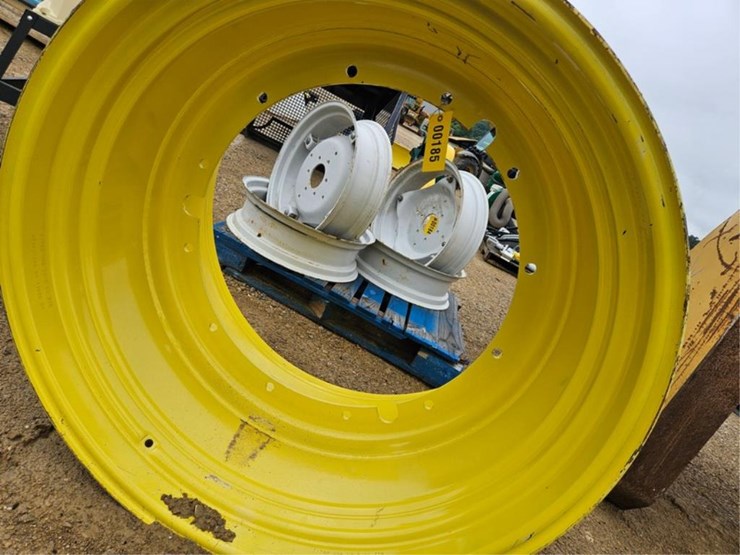 john-deere-28-image-6